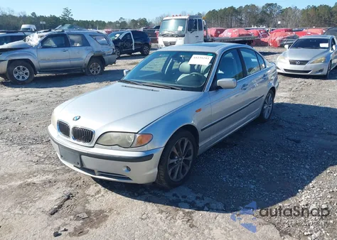 2003 BMW 330Xi from USA, damaged, VIN WBAEW53423PN30303